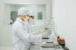 Read more about the article Gia công kem tẩy trang – Gia công kem tẩy trang uy tín tại Hà Nội